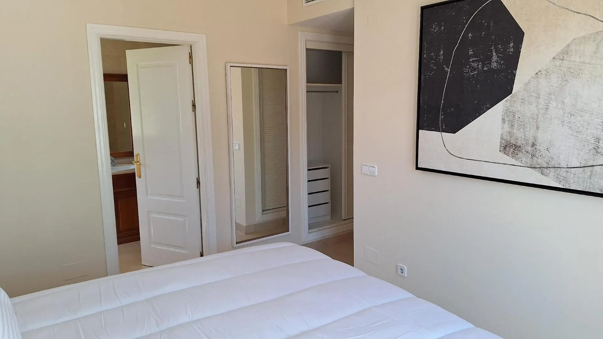 Apartment La Torre Del Paraiso Malaga Spain
